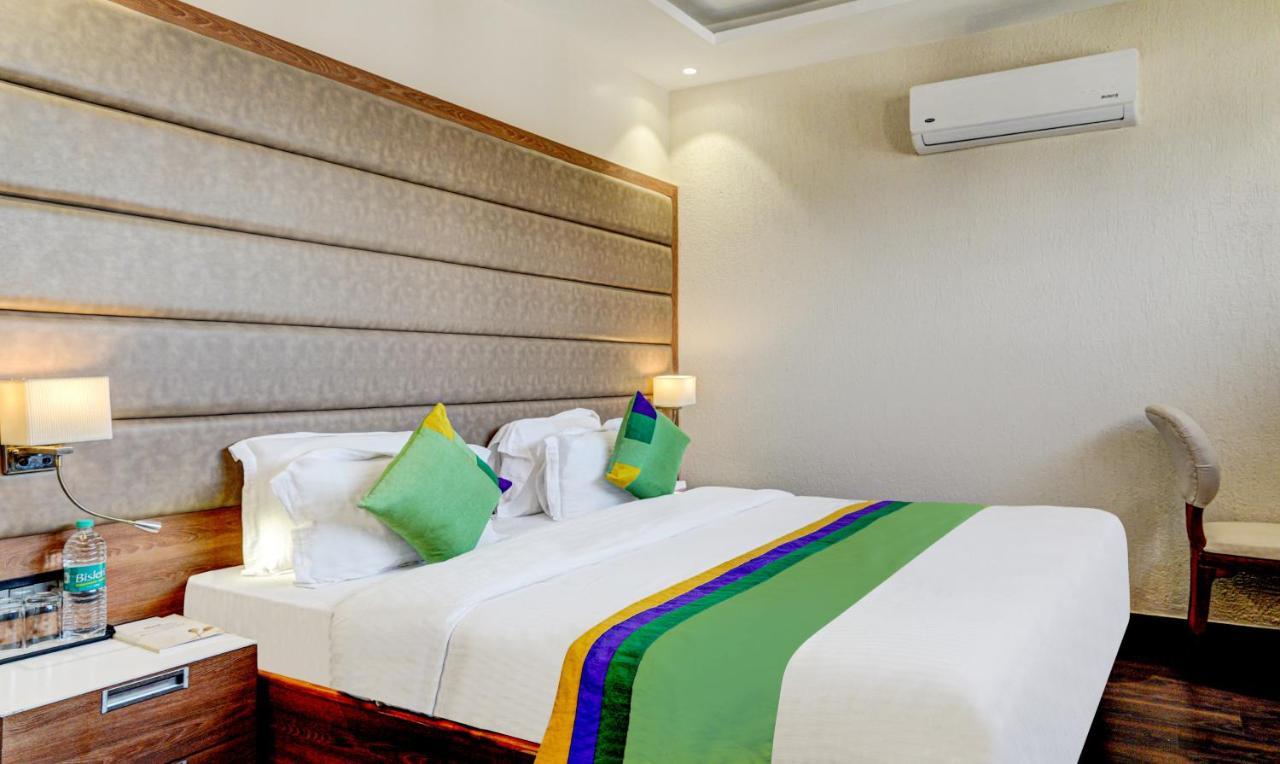 Hotel Sun Grand デヘラードゥーン エクステリア 写真