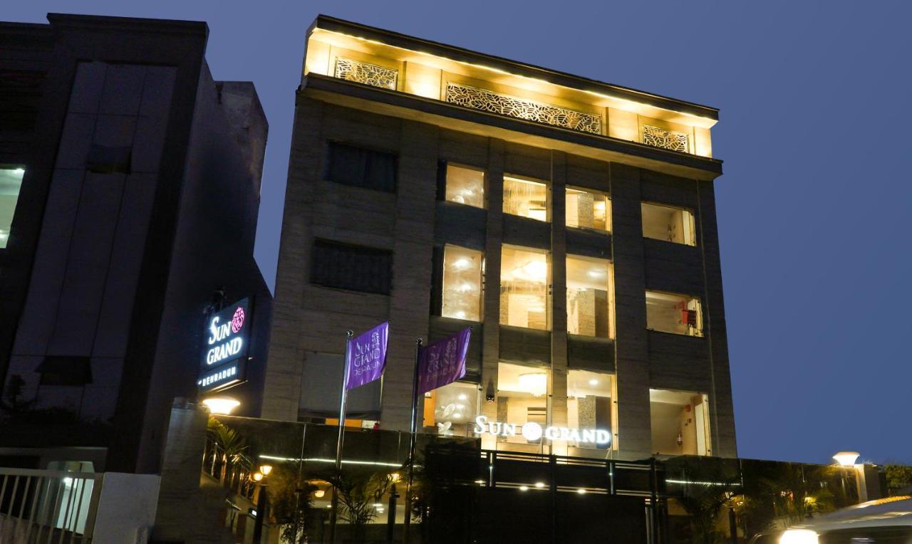 Hotel Sun Grand デヘラードゥーン エクステリア 写真